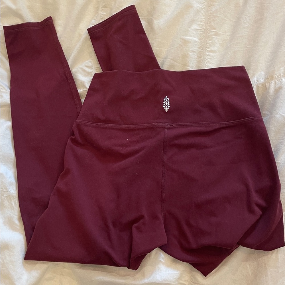 Free People Movement burgundy leggings size small